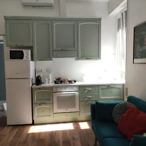Appartamento Vignola, Roma